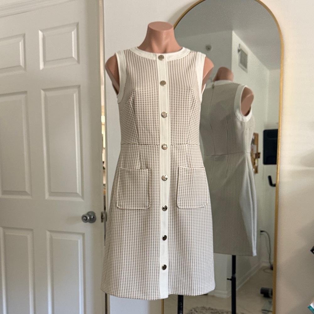 Tommy Hilfiger Elegant Cream Sleeveless Dress 2